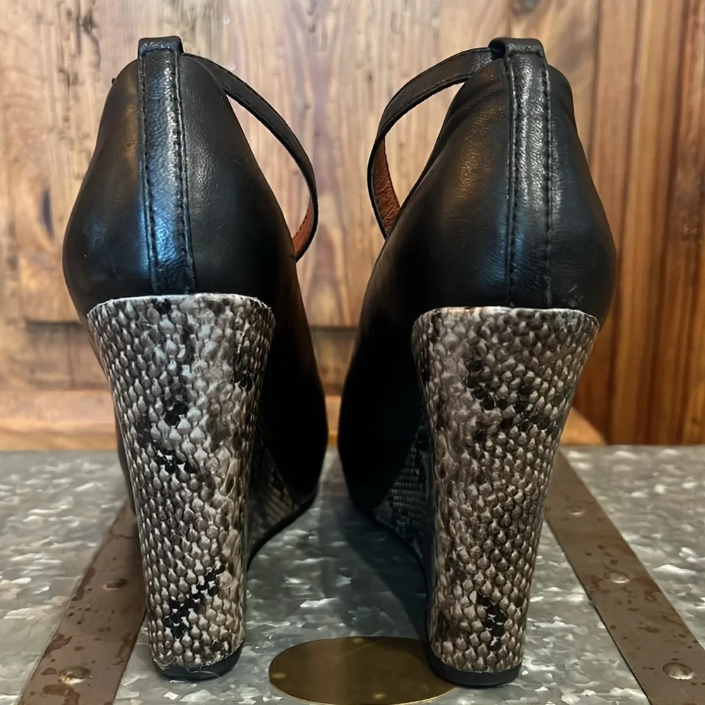 JEFFREY CAMPBELL Black Leather Snake Print Wedge Heel w/ Ankle Strap 7 M - Picture 5 of 6